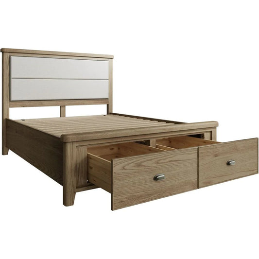 With a radiant warm oak finish, this collection brings a sumptuous and elegant traditional style that is set to complement any interior. Impressive quality runs through every detail, from the rounded corners and tapered legs to the thick oak tops and solid proportions.