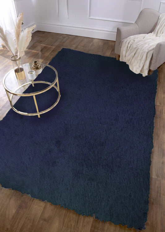 A luxurious look with its new bold colour and thick-pile premium shaggy. Now is the perfect time to add new fashion to your home décor! Experience a plush and soft feeling under your feet with this premium shaggy rug.