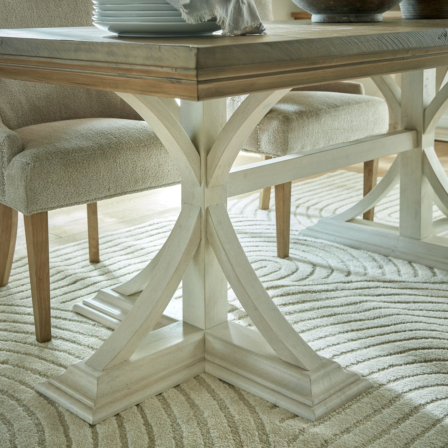 Lancelot Collection Rectangular Dining Table