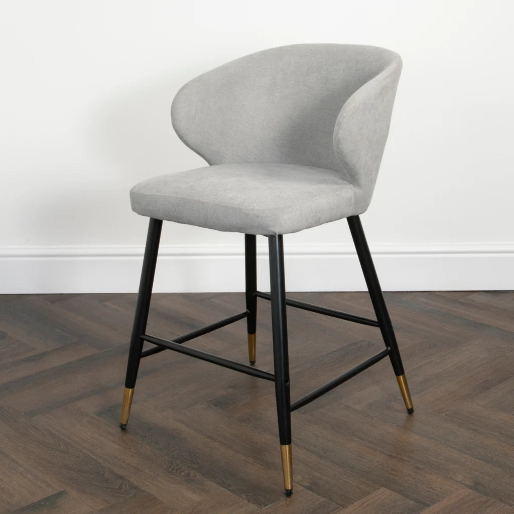 Martina bar stool in grey.